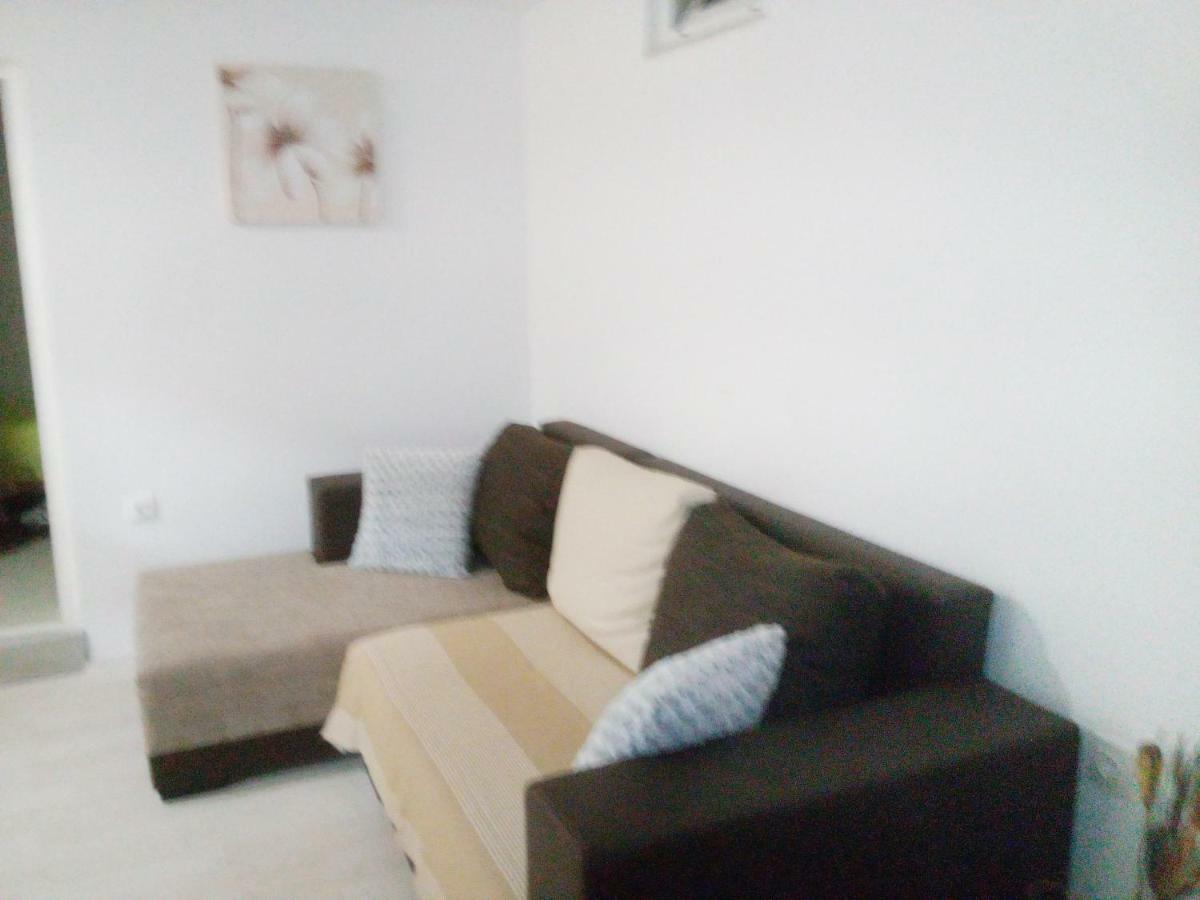 Ferienwohnung Pavlic 2 Omiš Exterior foto