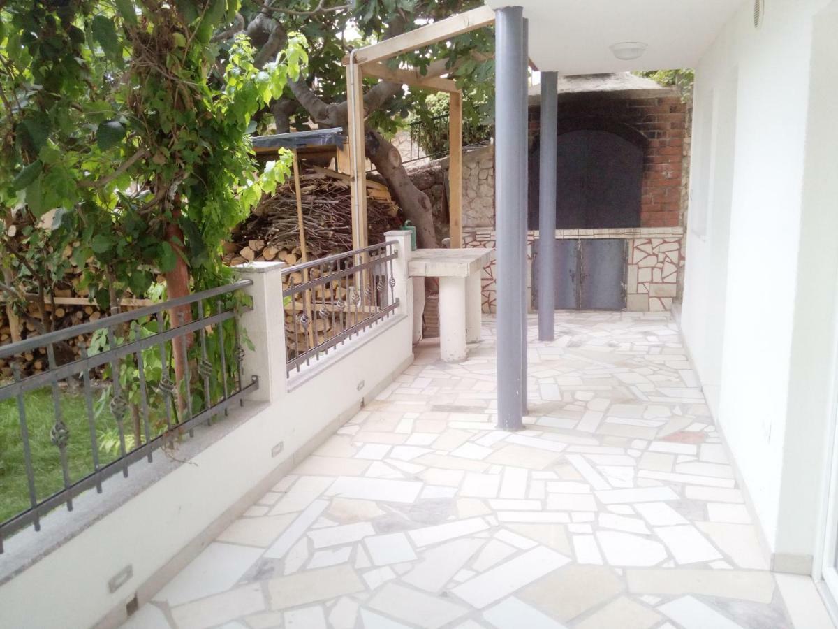 Ferienwohnung Pavlic 2 Omiš Exterior foto