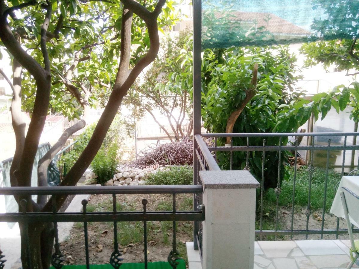 Ferienwohnung Pavlic 2 Omiš Exterior foto