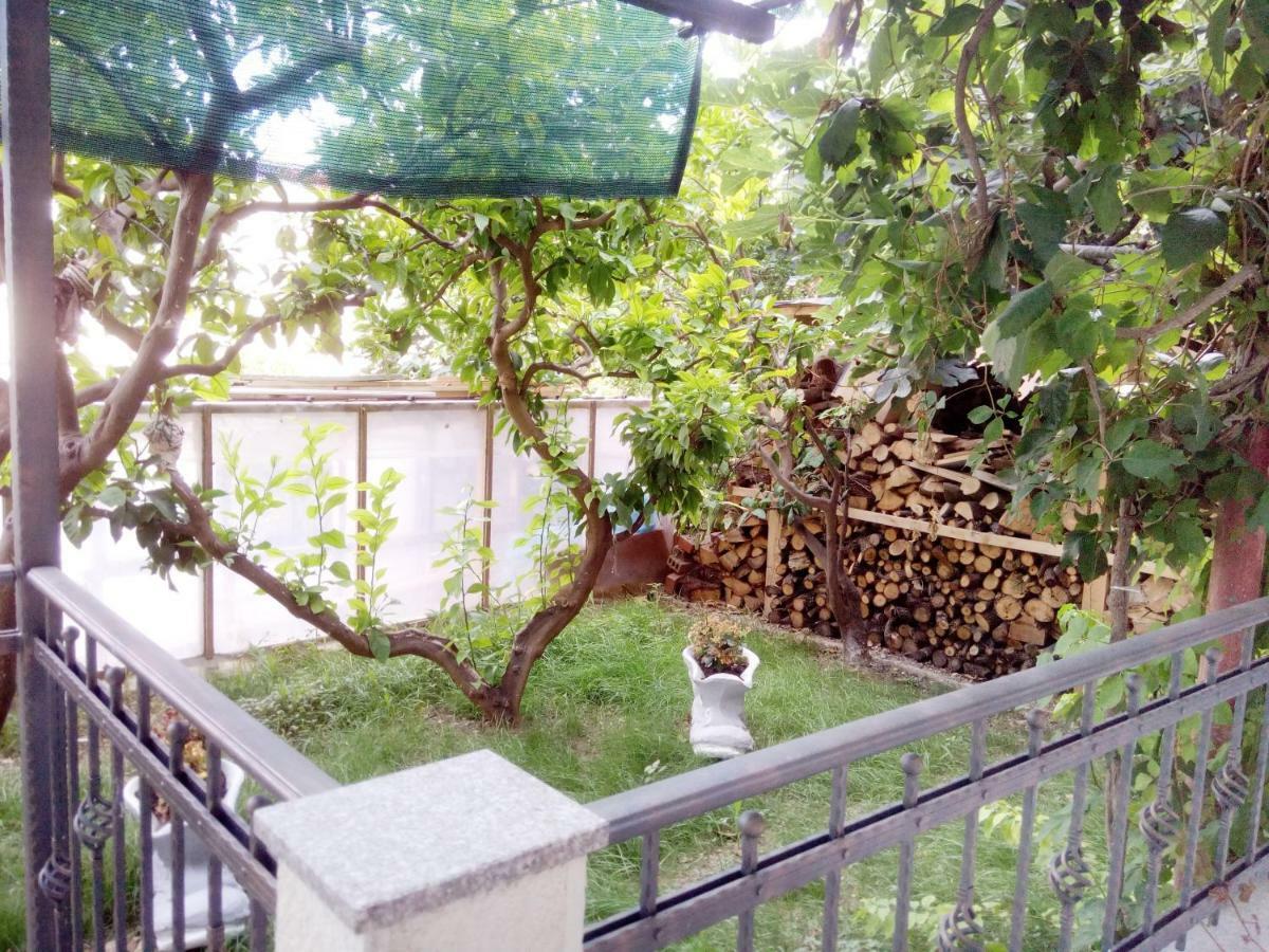 Ferienwohnung Pavlic 2 Omiš Exterior foto