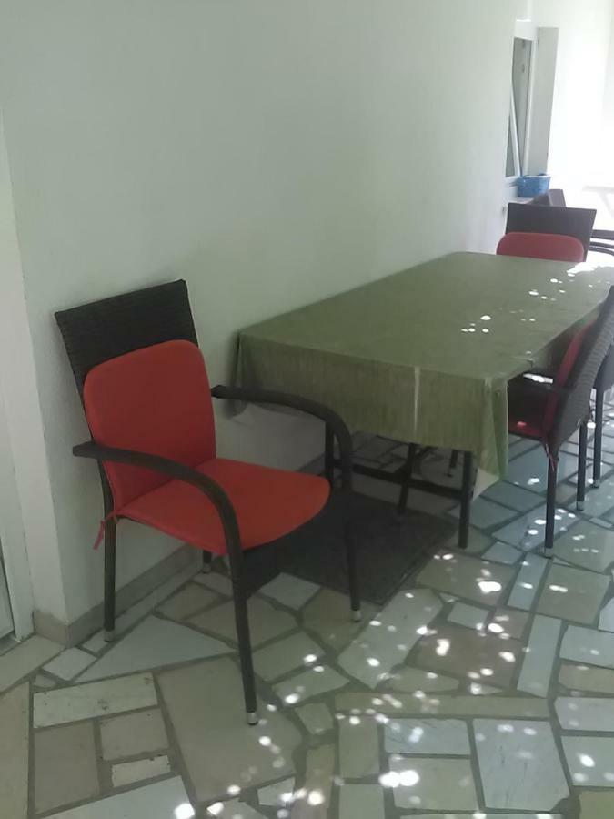 Ferienwohnung Pavlic 2 Omiš Exterior foto